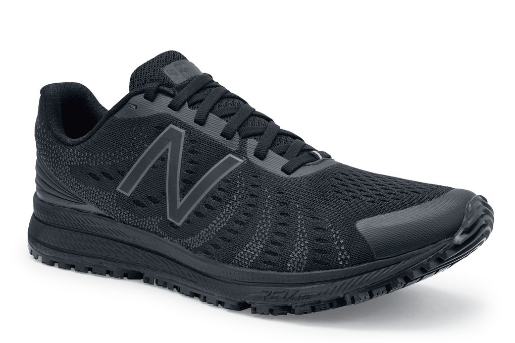 nike black non slip shoes