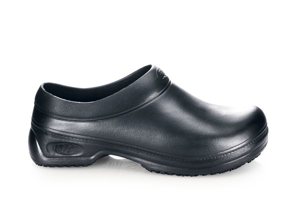 SFC Froggz Pro | Black Non Skid Professional Clogs | Canada